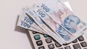 Emeklilik Yaş Prim Tablosu Sil Baştan Değişti! Kim, Kaç Yaşında Emekli Olacak?