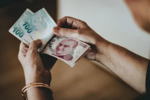 0x0-47-54-yas-arasi-emeklilik-bekleyene-cillop-gibi-firsat-1993-2019-arasi-sigortalilar-cat-diye-faydalanacak-1715580303495