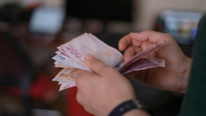 Yeni Asgari Ücret Hesaplandı! Ünlü Ekonomist Şeref Oğuz, OVP Verileriyle Son Noktayı Koydu